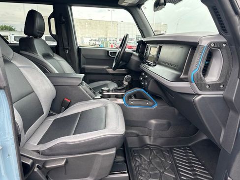 Used 2023 Ford Bronco Black Diamond w/ Sasquatch Package AWD/4WD image 13