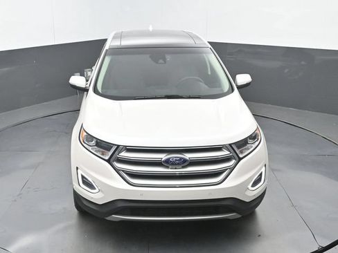 Used 2015 Ford Edge Titanium w/ Equipment Group 302A FWD image 14