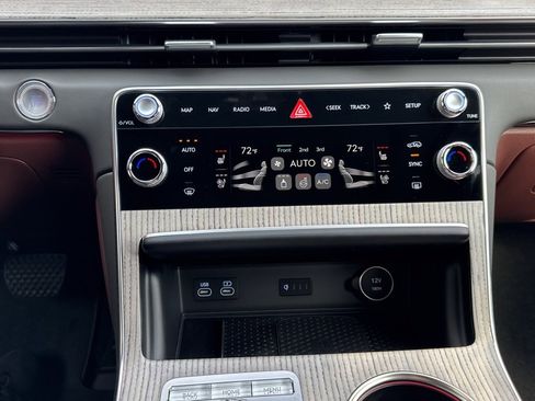 New 2026 Genesis GV80 3.5T Prestige image 9