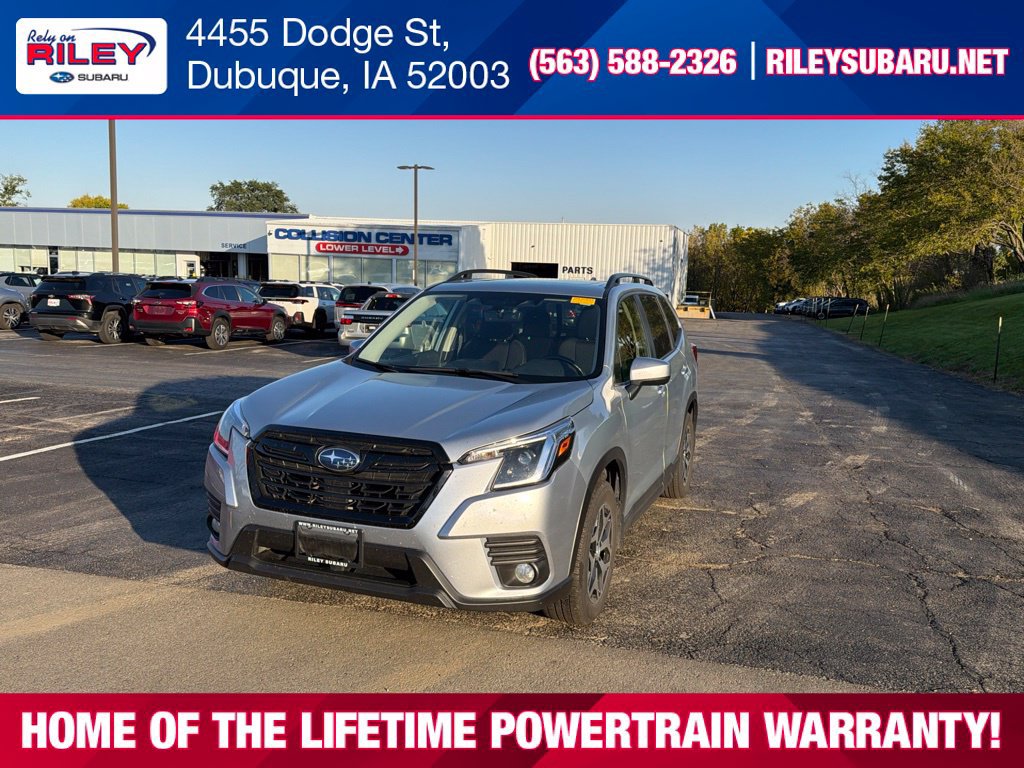 Used 2023 Subaru Forester Premium AWD/4WD image 1