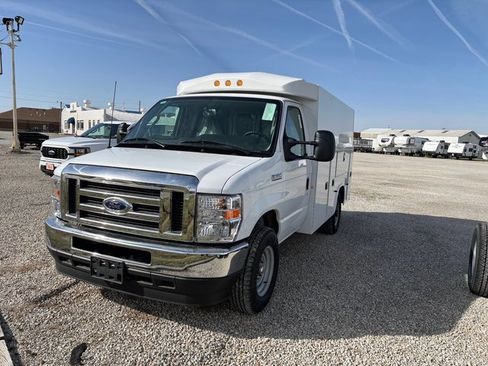 New 2025 Ford E-350 and Econoline 350 Super Duty w/ Power Equipment Group image 18
