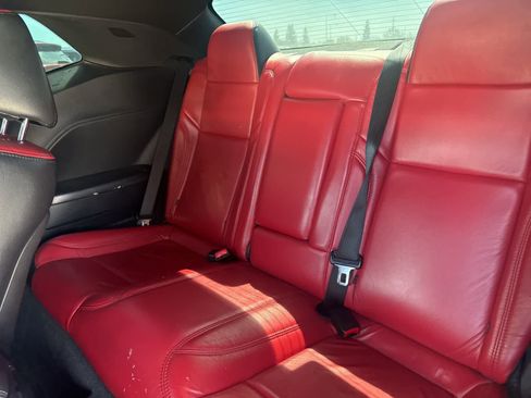 Used 2015 Dodge Challenger R/T w/ Quick Order Package 22B R/T image 15