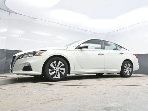 Used 2021 Nissan Altima 2.5 S image 34