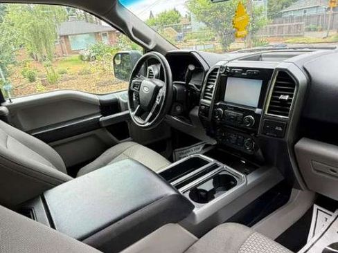 Used 2015 Ford F150 XLT w/ Equipment Group 301A Mid AWD/4WD image 16