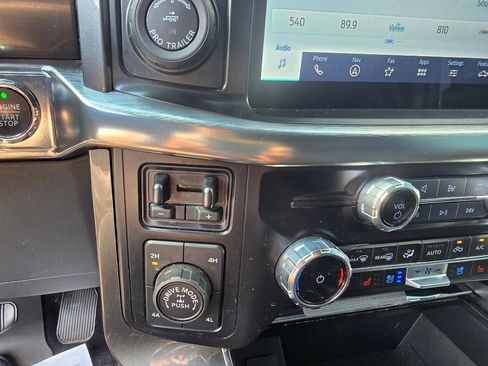 Used 2023 Ford F150 Lariat image 31