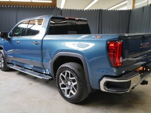 Used 2024 GMC Sierra 1500 SLT w/ SLT Premium Package AWD/4WD image 5