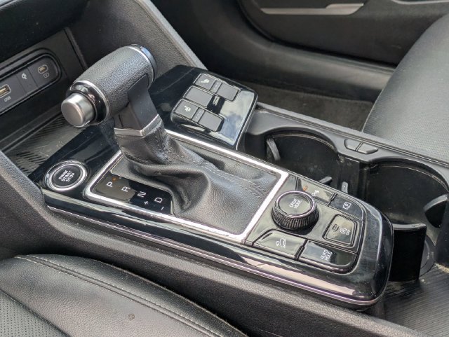 Used 2024 Kia Sportage EX FWD image 20