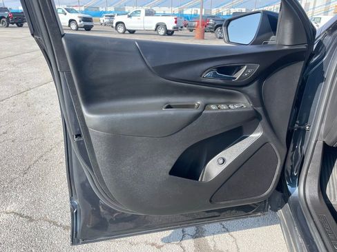 Used 2023 Chevrolet Equinox LT image 14
