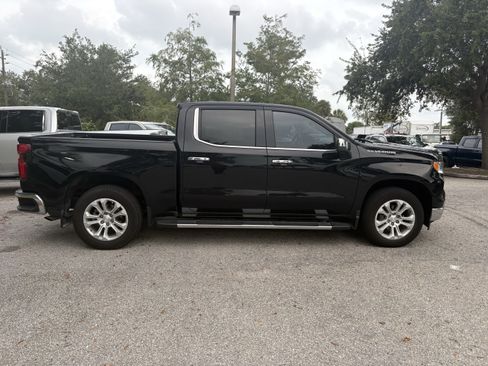 Used 2022 Chevrolet Silverado 1500 LTZ w/ LTZ Premium Package RWD image 8