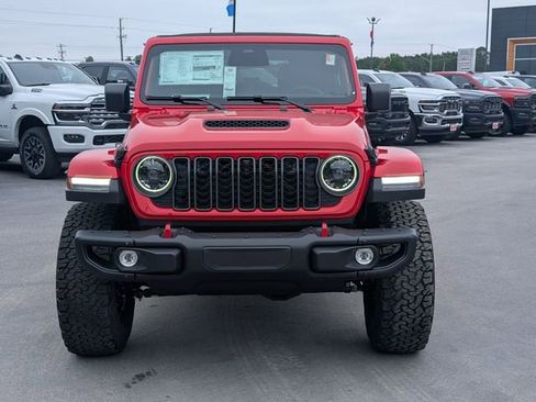 New 2026 Jeep Wrangler Unlimited Rubicon AWD/4WD image 3