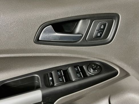 Used 2022 Ford Transit Connect XLT FWD image 23