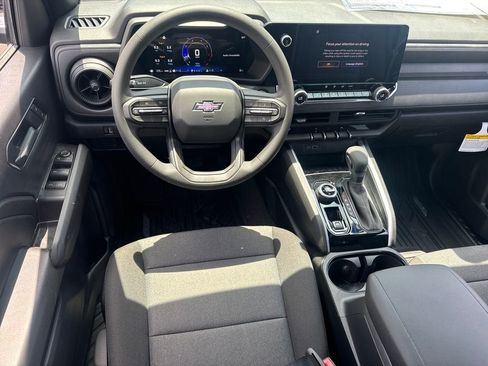 New 2026 Chevrolet Colorado Trail Boss AWD/4WD image 13