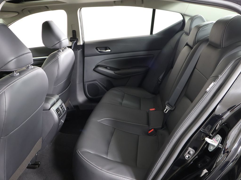 Used 2023 Nissan Altima 2.5 SL AWD/4WD image 36