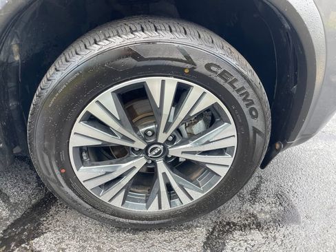 Certified 2023 Nissan Rogue SV AWD/4WD image 28