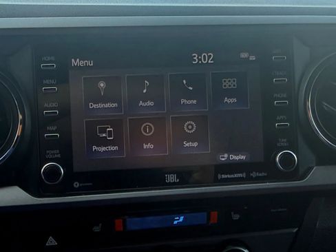 Used 2021 Toyota Tacoma TRD Pro AWD/4WD image 19