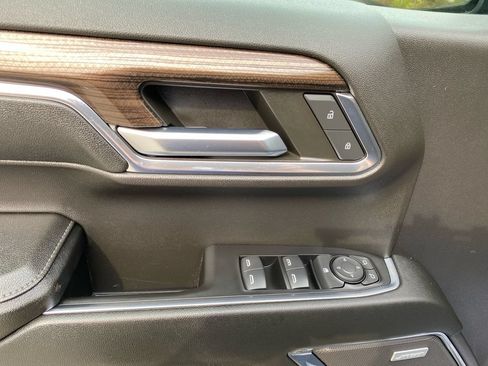 Certified 2024 Chevrolet Silverado 1500 LT Trail Boss w/ Convenience Package II AWD/4WD image 19