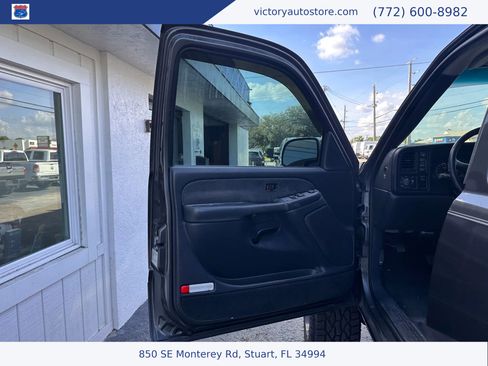 Used 2001 Chevrolet Silverado 2500 LS w/ Off-Road Skid Plate Pkg image 24