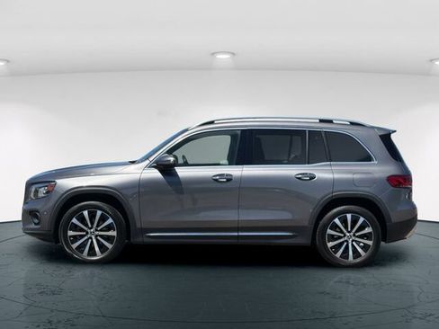 Certified 2023 Mercedes-Benz GLB 250 w/ Premium Package image 4