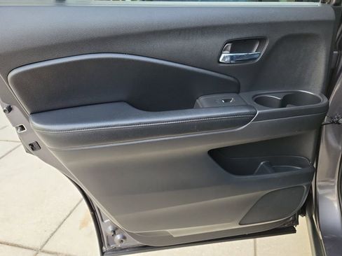 Certified 2017 Honda Pilot EX-L image 13