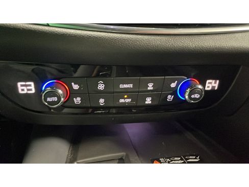Used 2024 Buick Enclave Premium FWD image 14