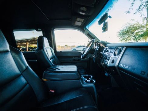 Used 2008 Ford F250 FX4 image 14