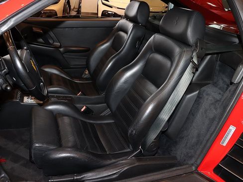 Used 1998 Ferrari F355 Berlinetta image 5
