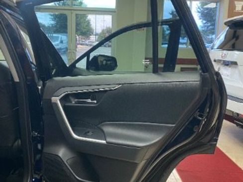 Used 2022 Toyota RAV4 XLE Premium AWD/4WD image 12