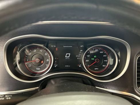Used 2016 Dodge Charger R/T RWD image 13