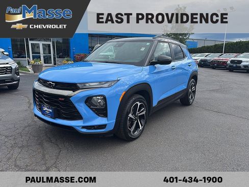Used 2023 Chevrolet TrailBlazer RS w/ Sun and Liftgate Package FWD image 1