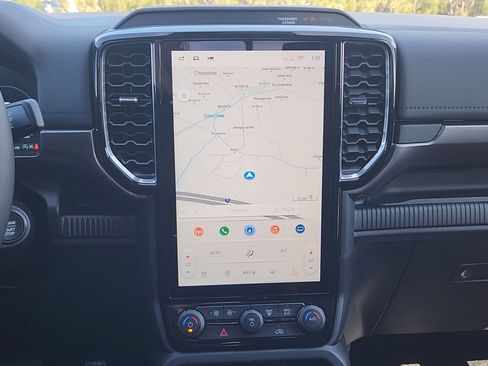 New 2025 Ford Ranger Lariat w/ FX4 Off-Road Package AWD/4WD image 13