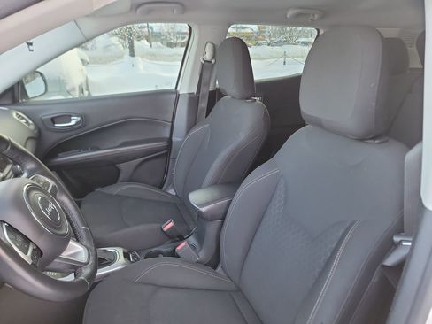 Used 2018 Jeep Compass Sport w/ Cold Weather Group image 13