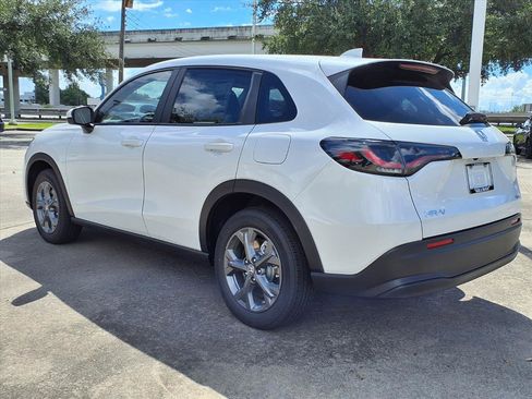 Used 2026 Honda HR-V LX image 2