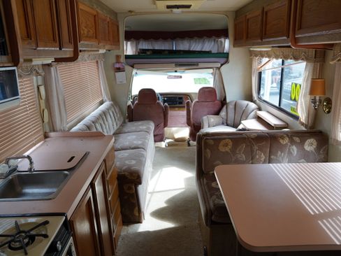 Used 1988 Ford E-350 and Econoline 350 RWD image 15