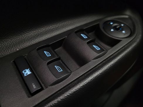 Used 2018 Ford Escape SE w/ SE Sync 3 Package image 27