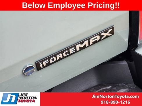 New 2026 Toyota Tundra Limited AWD/4WD image 10