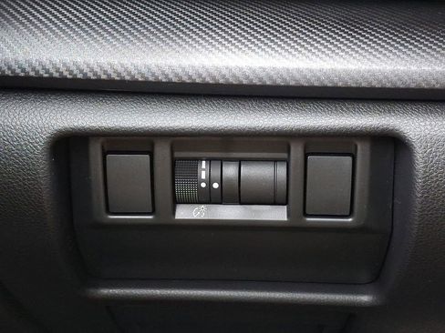 Used 2026 Subaru Crosstrek 2.0i Premium w/ Popular Package #4 image 25