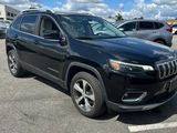 Used 2019 Jeep Cherokee Limited image 3