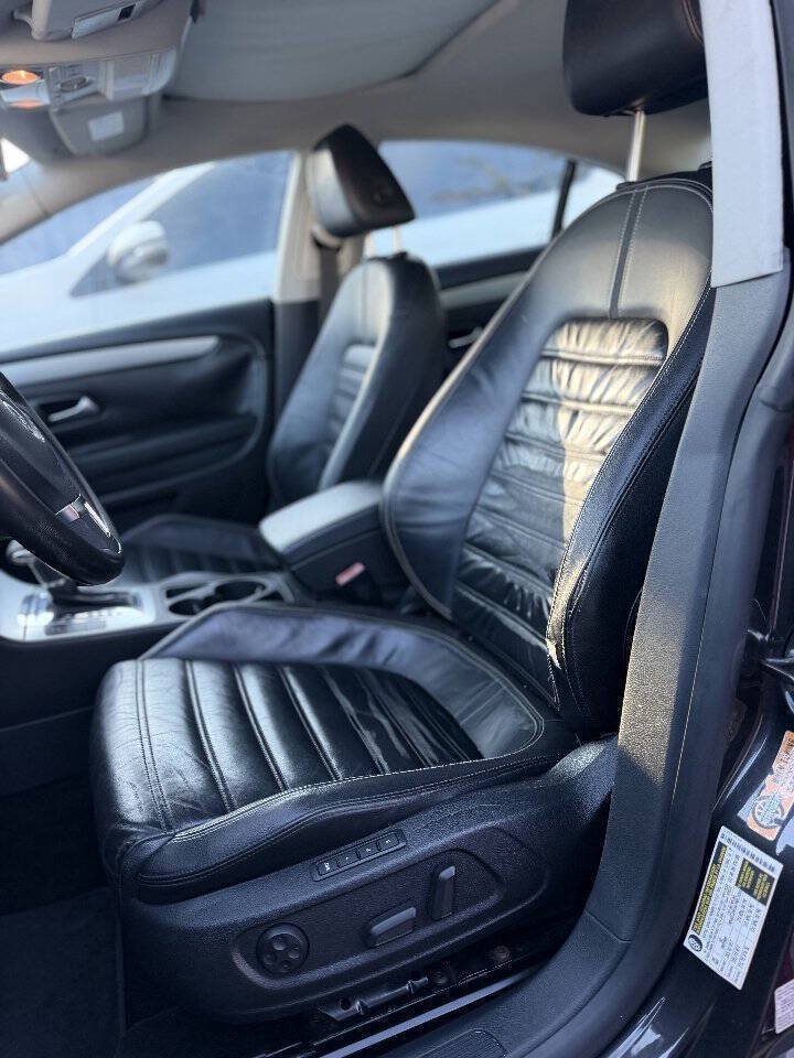 Used 2010 Volkswagen CC Luxury FWD image 13
