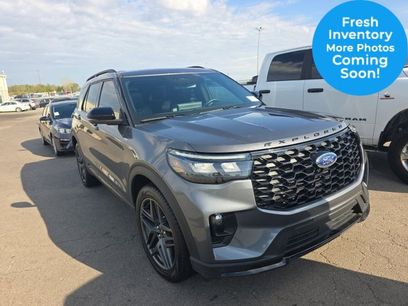 Used 2025 Ford Explorer ST-Line w/ Premium Package