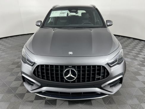New 2026 Mercedes-Benz GLA 35 AMG 4MATIC image 5