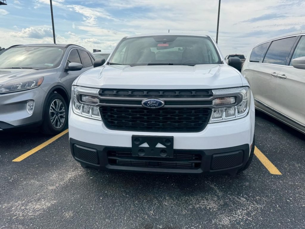 Used 2024 Ford Maverick XLT w/ Equipment Group 300A Standard AWD/4WD image 4