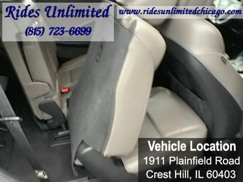 Used 2014 Hyundai Santa Fe GLS FWD image 32