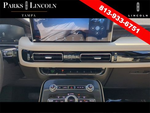 Certified 2021 Lincoln Nautilus Reserve w/ Equipment Group 201A image 20