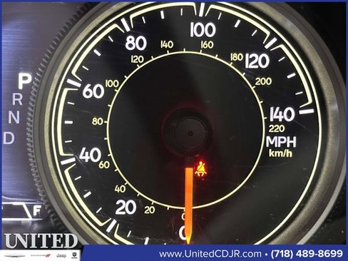 Used 2021 Jeep Cherokee Limited image 29