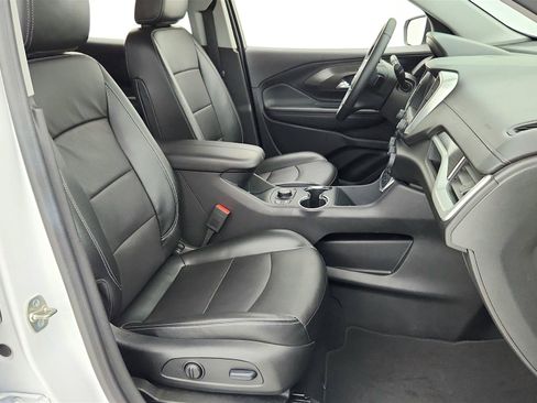 Used 2024 GMC Terrain SLT AWD/4WD image 34