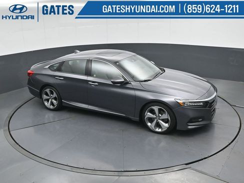 Used 2018 Honda Accord Touring image 49