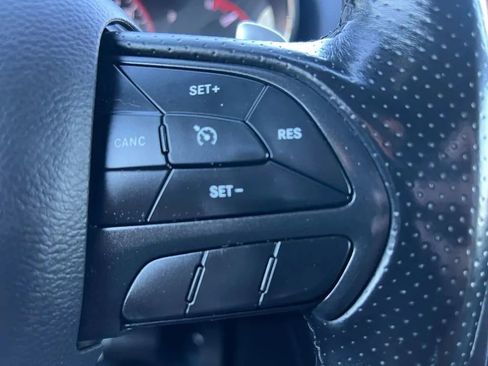 Used 2020 Dodge Durango R/T w/ Blacktop Package image 44