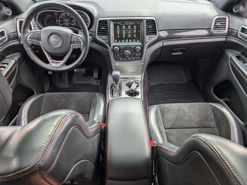 Used 2017 Jeep Grand Cherokee Trailhawk w/ Trailhawk Luxury Group AWD/4WD image 23