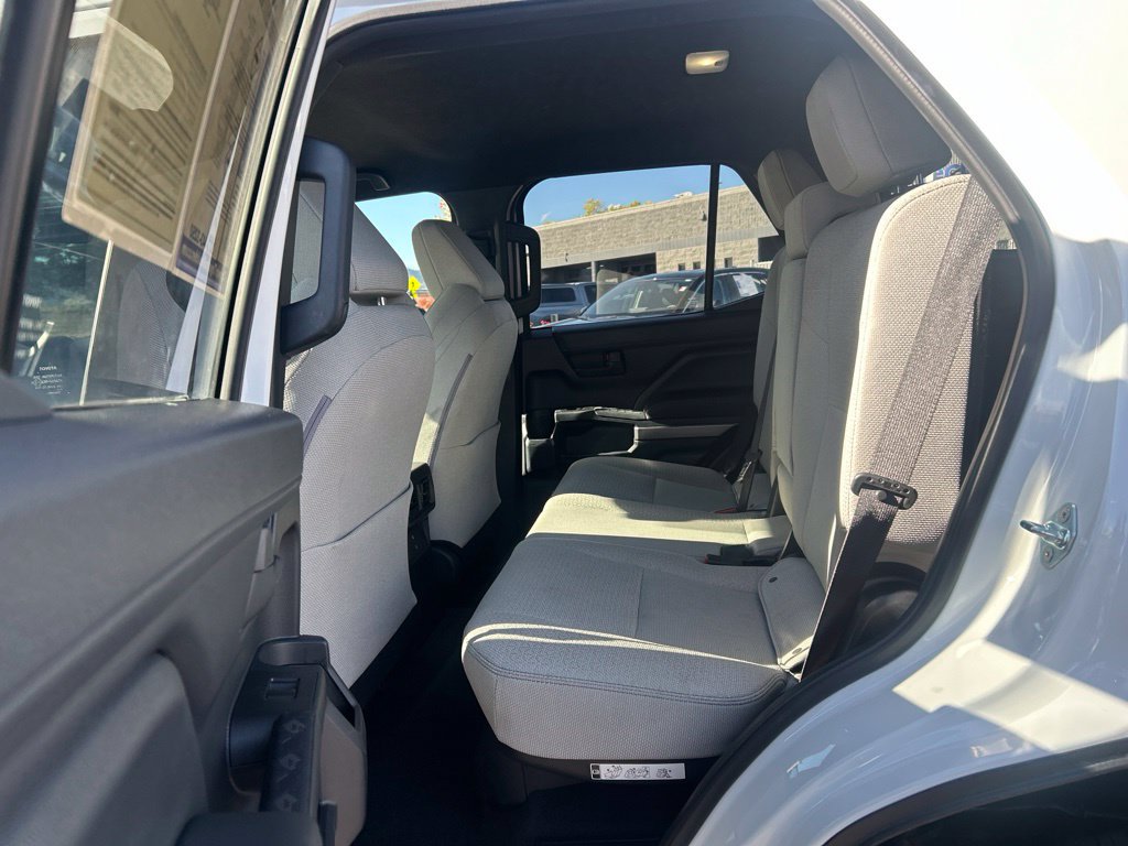Used 2026 Toyota 4Runner SR5 AWD/4WD image 20