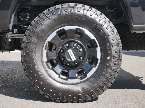 New 2025 Ford F250 Lariat w/ Lariat Ultimate Package image 22